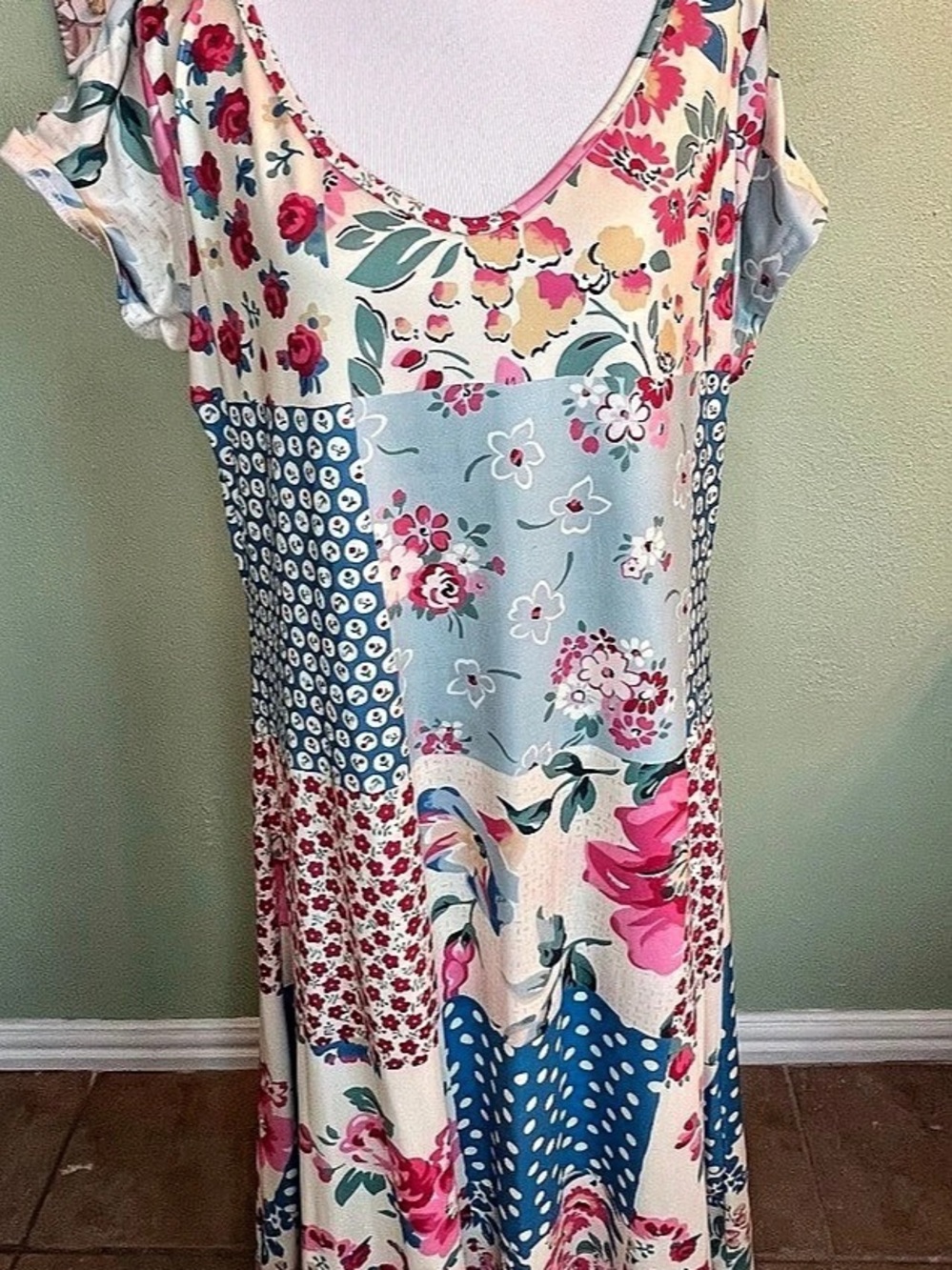 Floral Maxi Dress in Blue & Pink Size XL